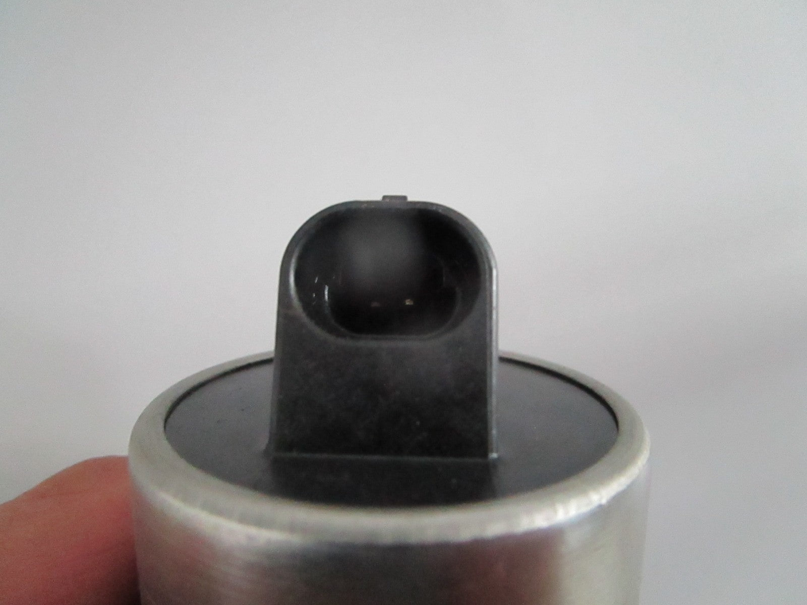 NEW OEM RE324802 John Deere Solenoid Valve 0820