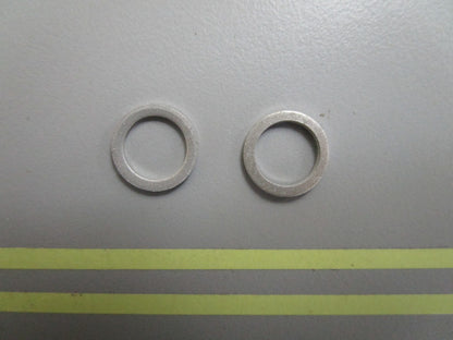 *NEW OEM* (LOT OF 2) 0810 Volvo Penta Gasket 957171