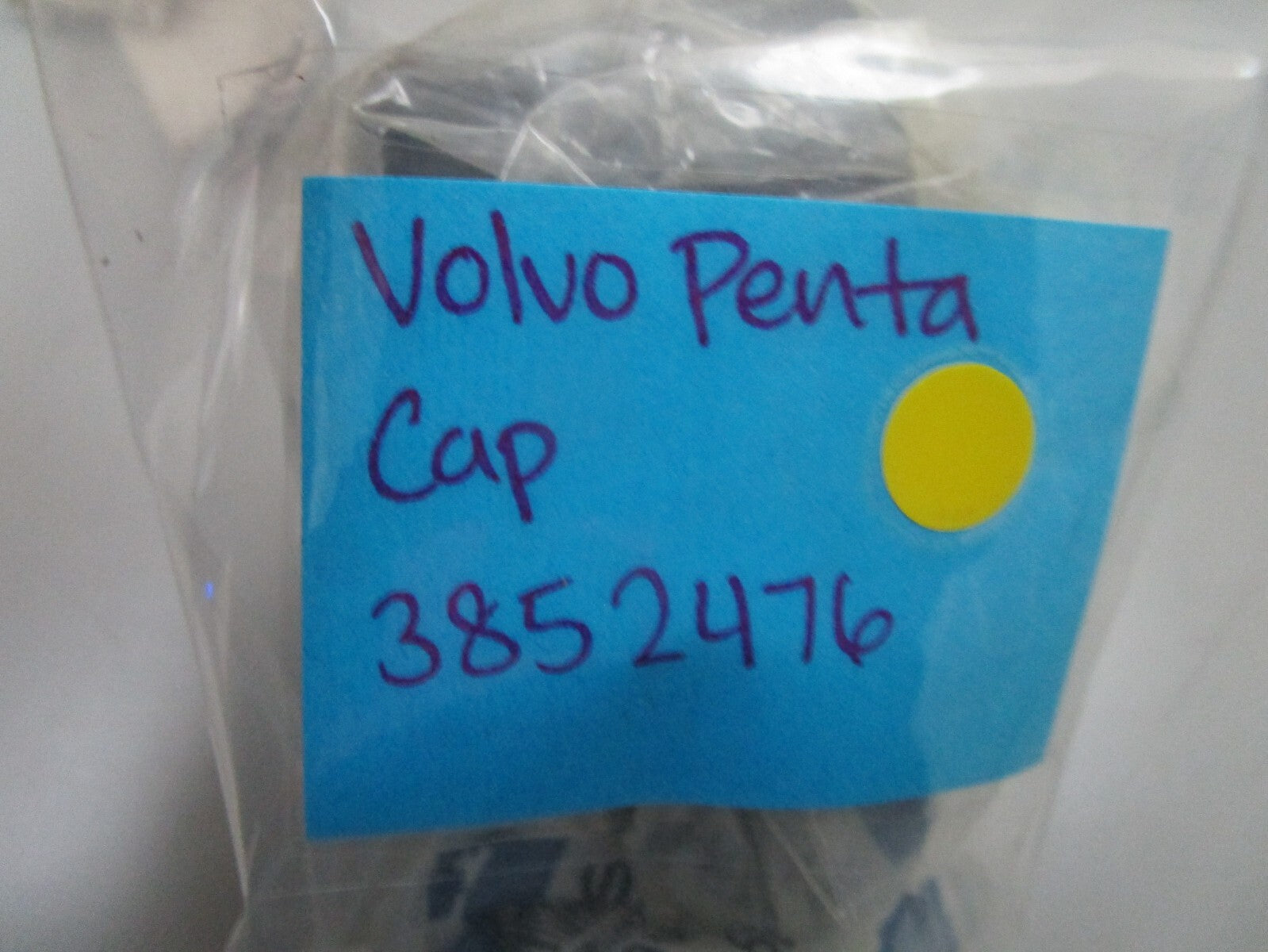*NEW OEM* 0750 Volvo Penta CAP 3852476