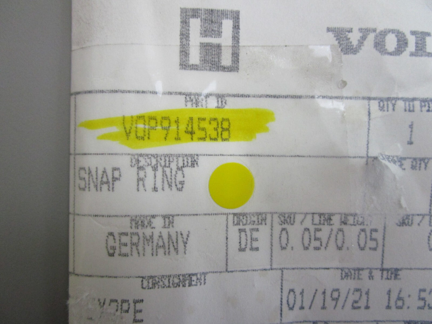 *NEW OEM* (LOT OF 2) 0810 Volvo Penta Snap Ring 914538