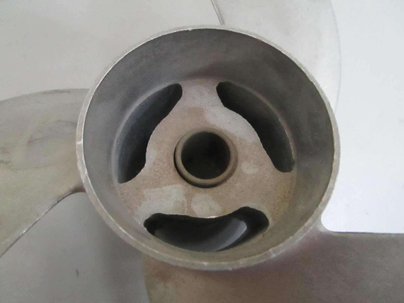 *NEW OEM* 0820 Tohatsu 7.7×8 Propeller 369645161M