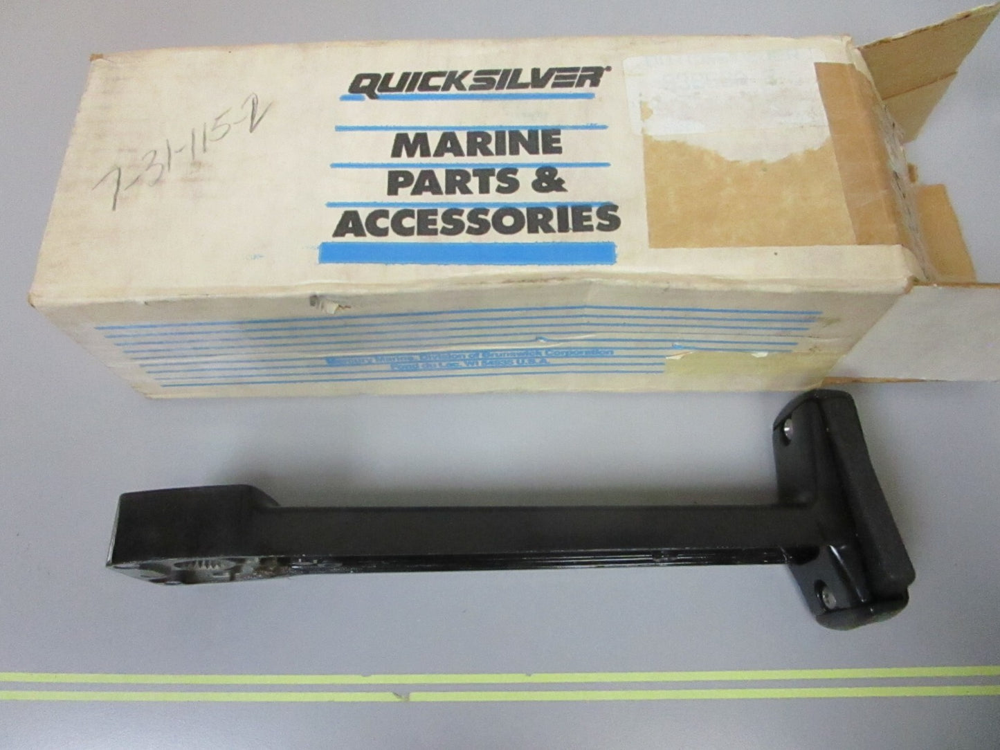 *NEW OEM* 0810 Mercury Quicksilver Control Handle 93863A3