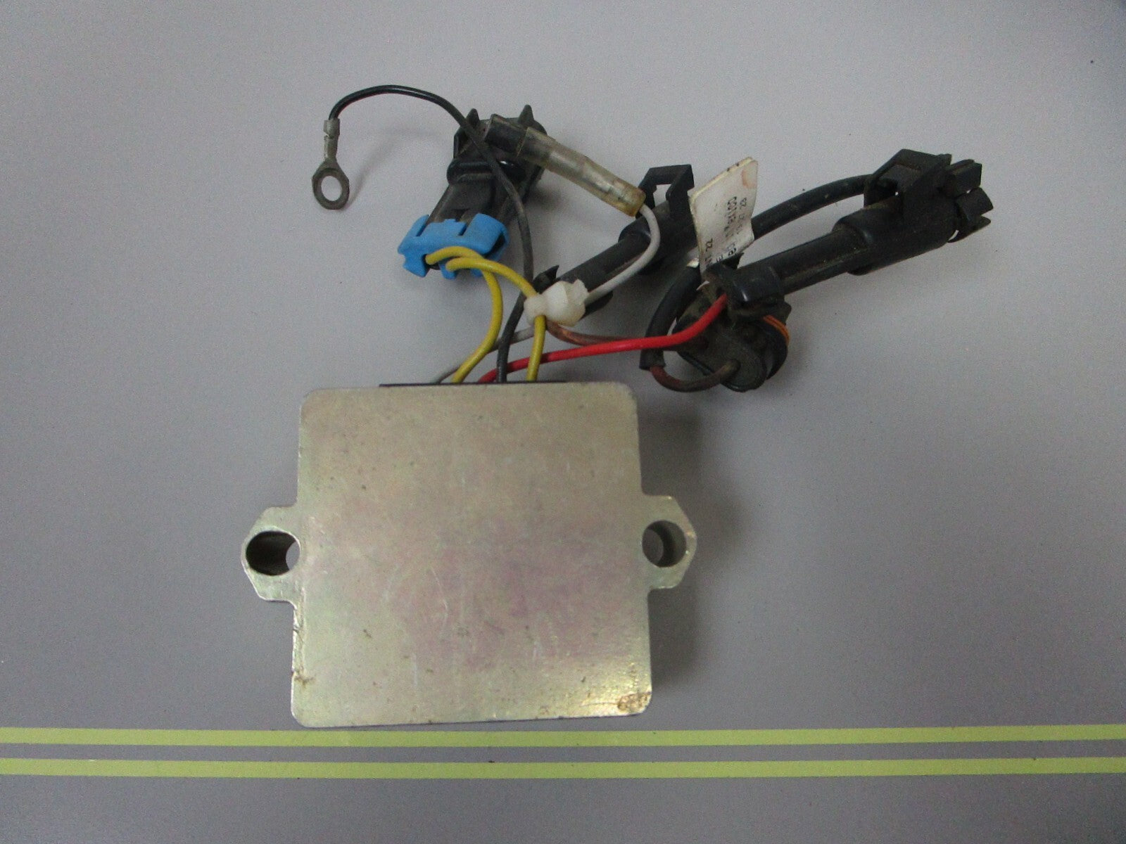 *NEW OEM* 0720 Mercury Quicksilver Voltage Regulator 893640T01