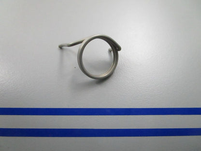 *NEW OEM* 0810 Volvo Penta Spring 814396