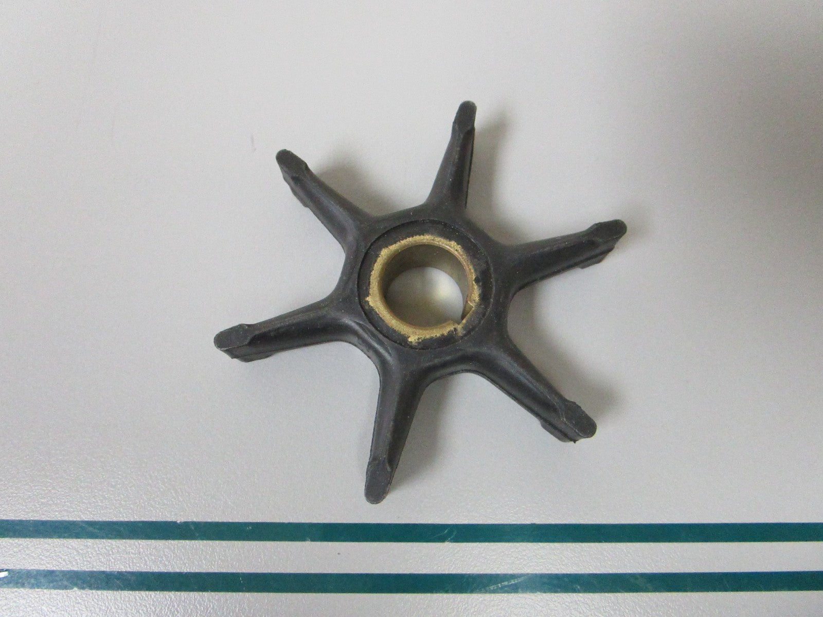 NEW OEM 775521 0775521 OMC Johnson Evinrude Impeller 0810