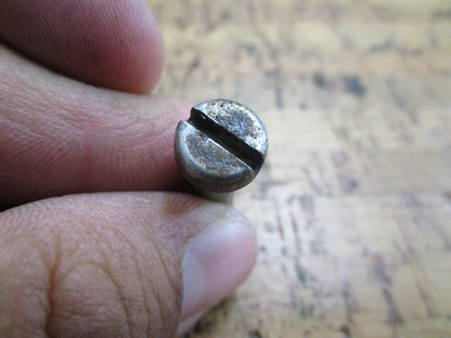 *NEW OEM* 0810 OMC Johnson Evinrude Shoulder Screw 312831 0312831