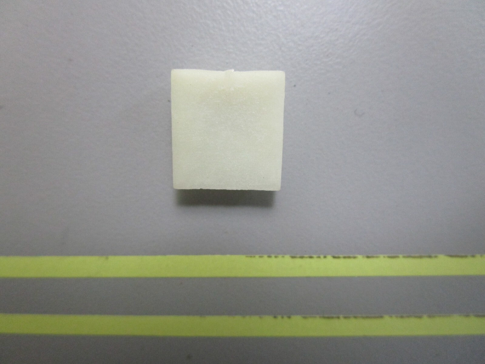 *NEW OEM* 0810 OMC Johnson Evinrude Impeller Key 331107 0331107