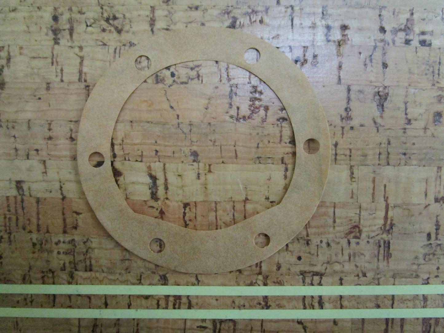 *NEW OEM* 0810 Volvo Penta Gasket 826244