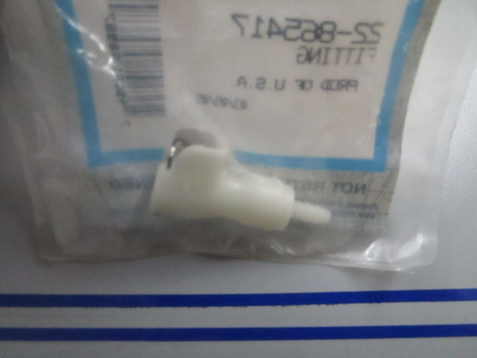 *NEW OEM* 0810 Mercury Quicksilver Fitting 22-865417