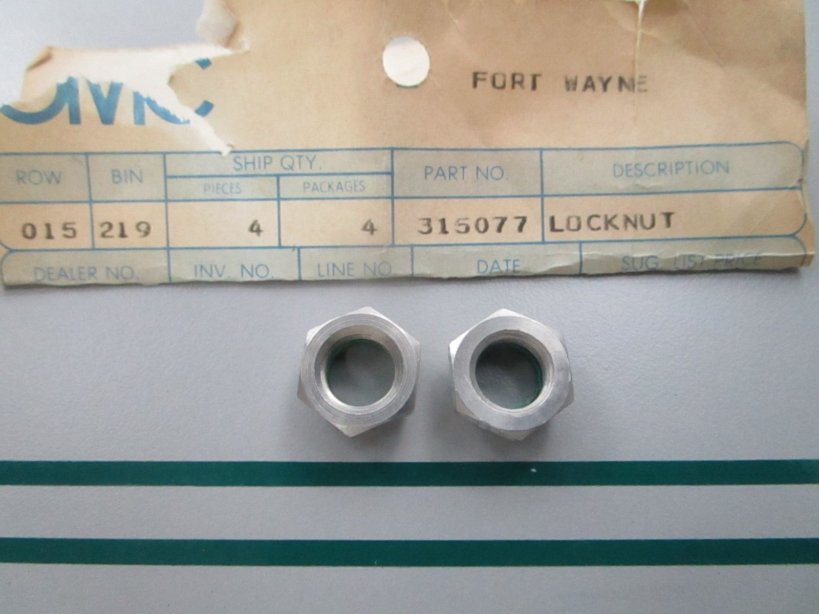 NEW OEM (LOT OF 2) 315077 0315077 OMC Johnson Evinrude Locknut 0810