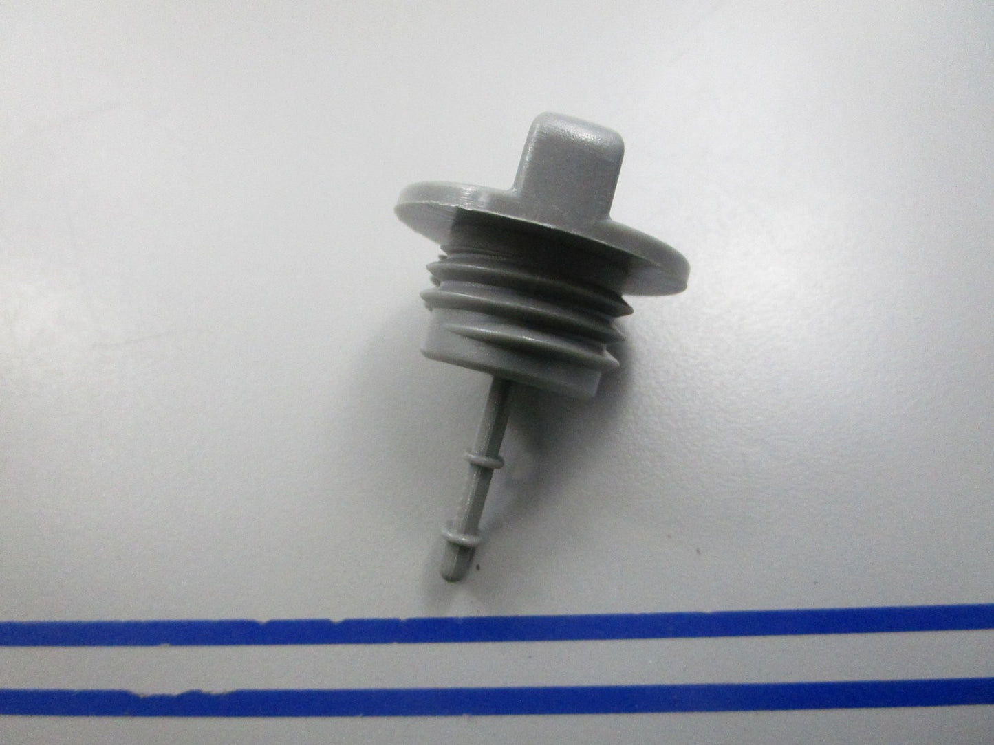 NEW 125-330 Replaces: 280663 Stens Oil Cap 0810