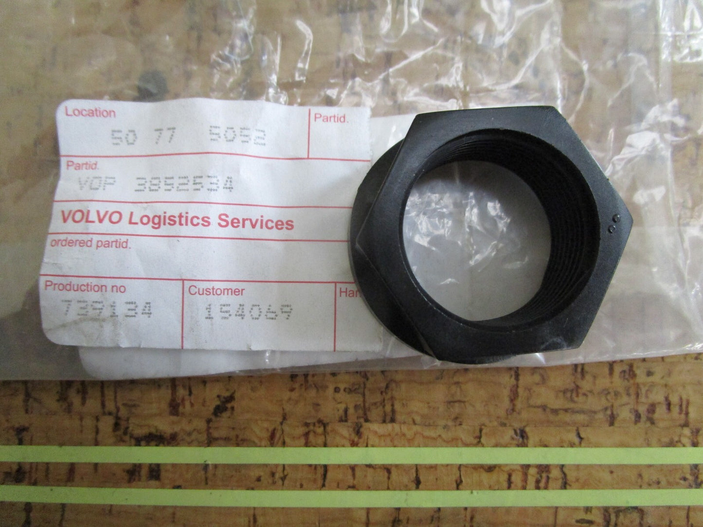 *NEW OEM* 0810 Volvo Penta Nut 3852534