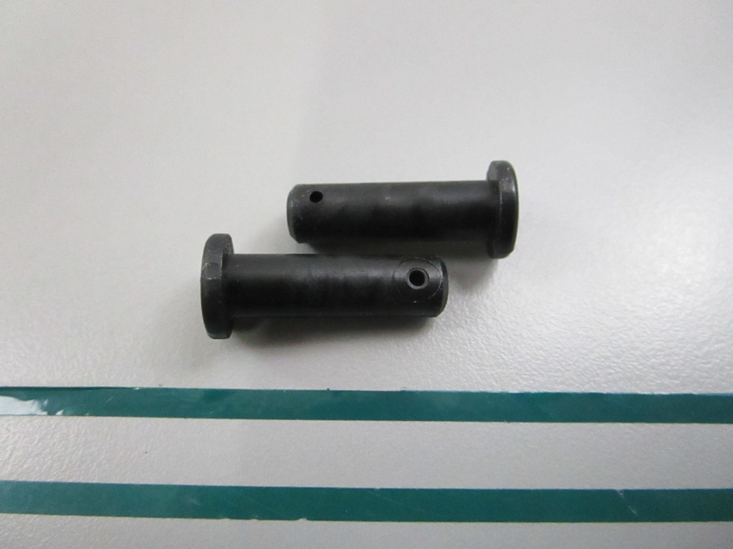 OMC Johnson Evinrude NEW OEM Throttle Pin 334063 0334063 NOS (LOT OF 2) 0810