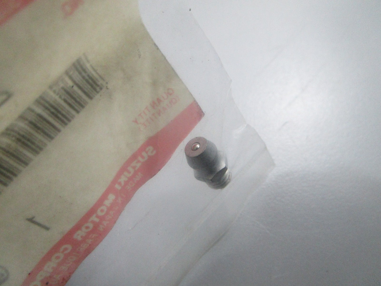 *NEW OEM* 0810 Suzuki Grease Nipple 22511-99010
