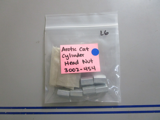 *NEW* (LOT OF 6) 0770 Arctic Cat Cylinder Head Nut 3002-454