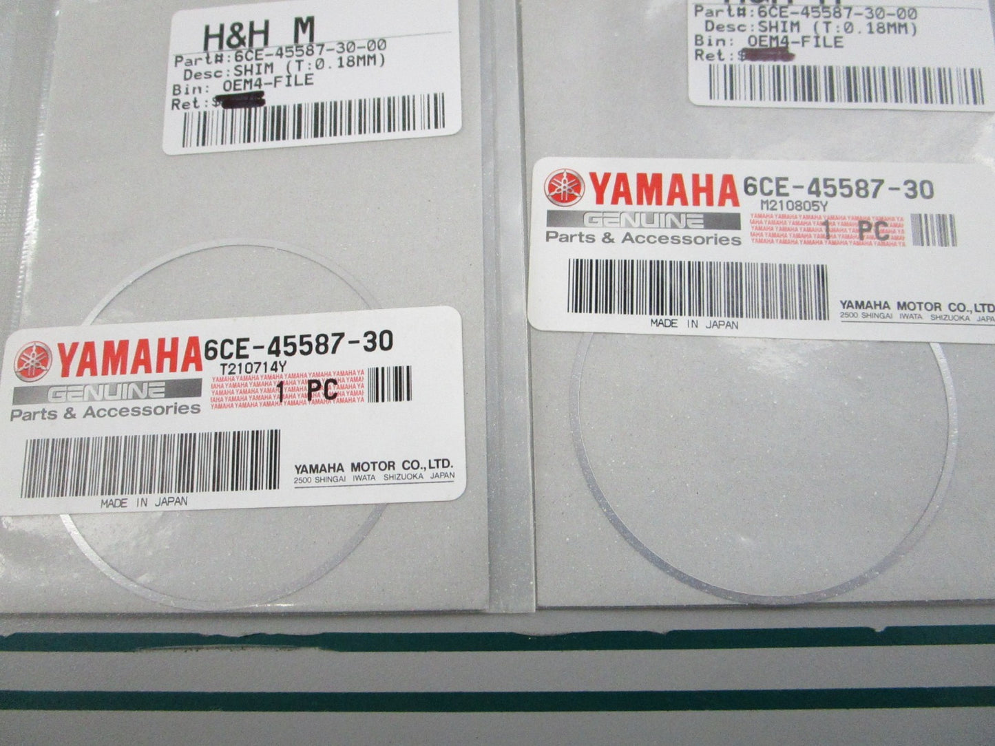 NEW OEM (LOT OF 2) 6CE-45587-30-00 Yamaha (T:0.18mm) Shim 0810