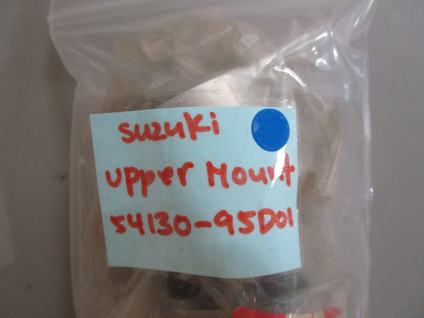 *NEW OEM* 0810 Suzuki Upper Mount 54130-95D01