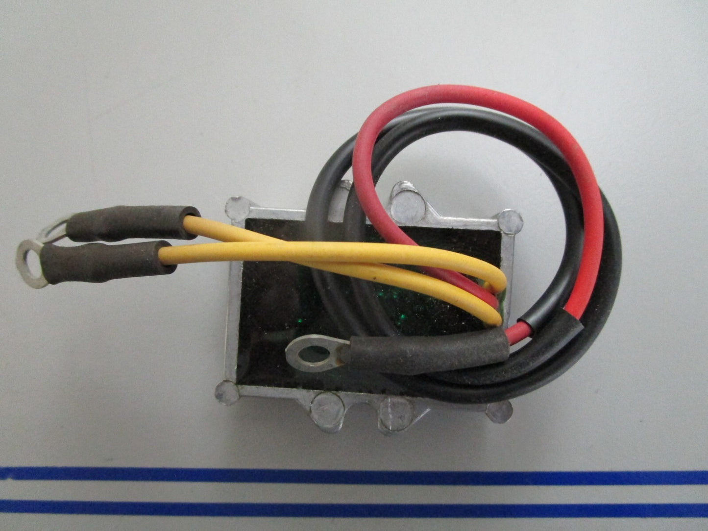 *NEW OEM* 0820 Mercury Quicksilver Voltage Regulator 88394