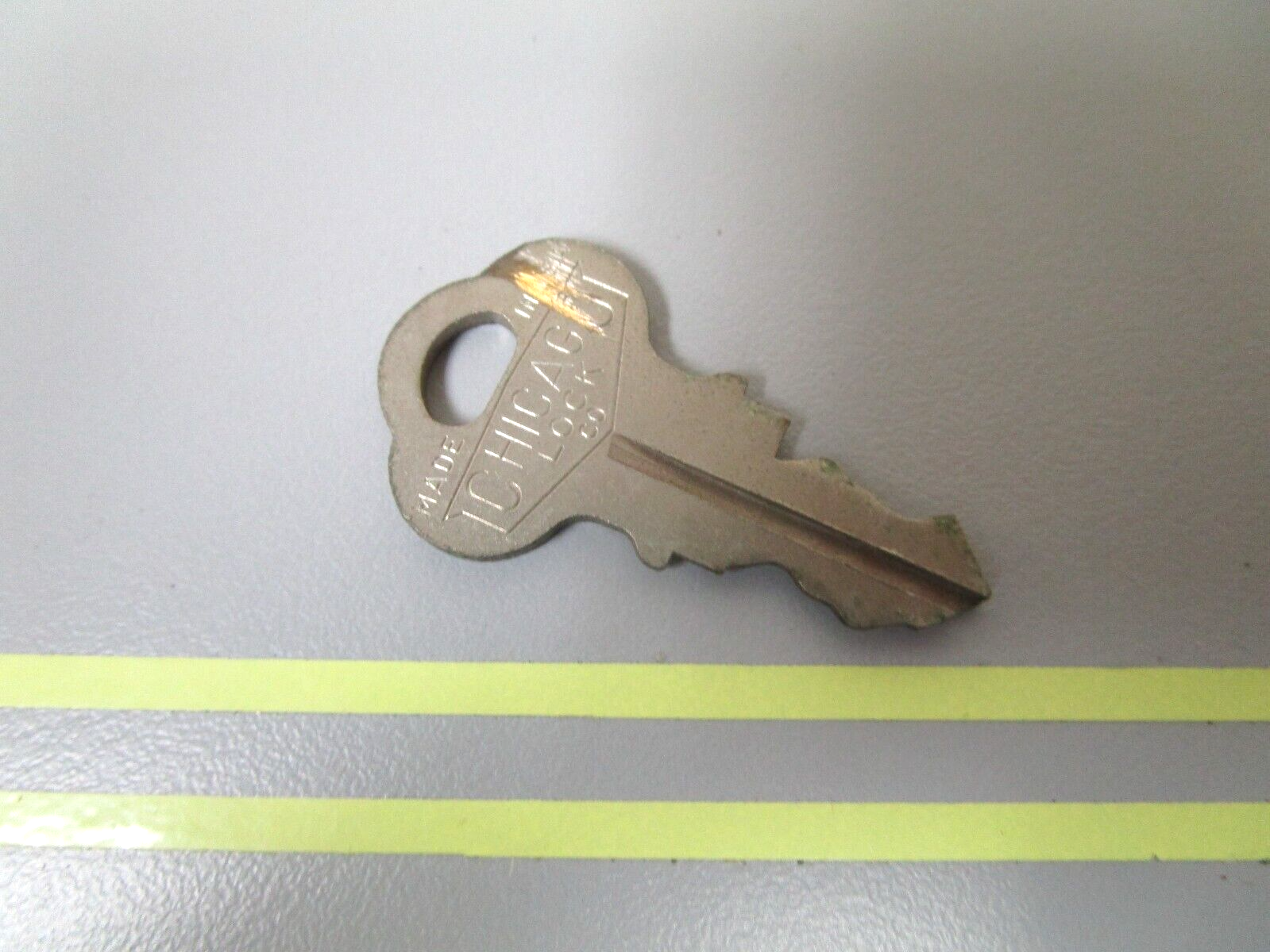 *NEW OEM* 0750 OMC Johnson Evinrude IGNITION KEY KF20  501535 0501535