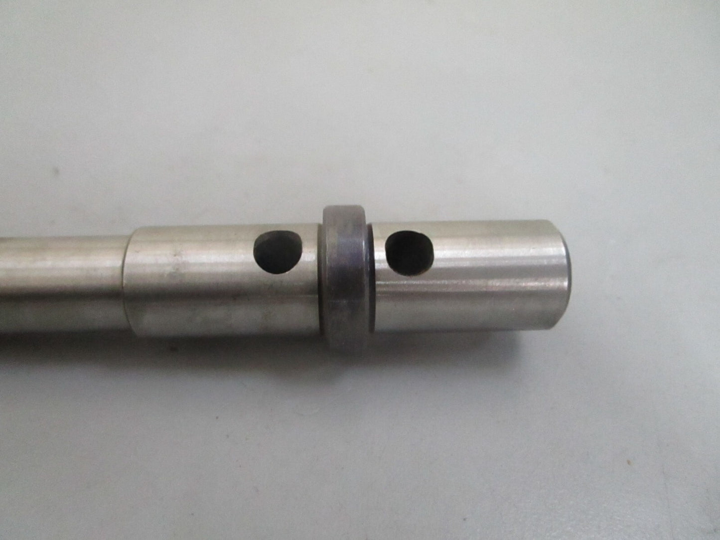 *NEW OEM* 0820 OMC Johnson Evinrude Prop Shaft 435407 0435407
