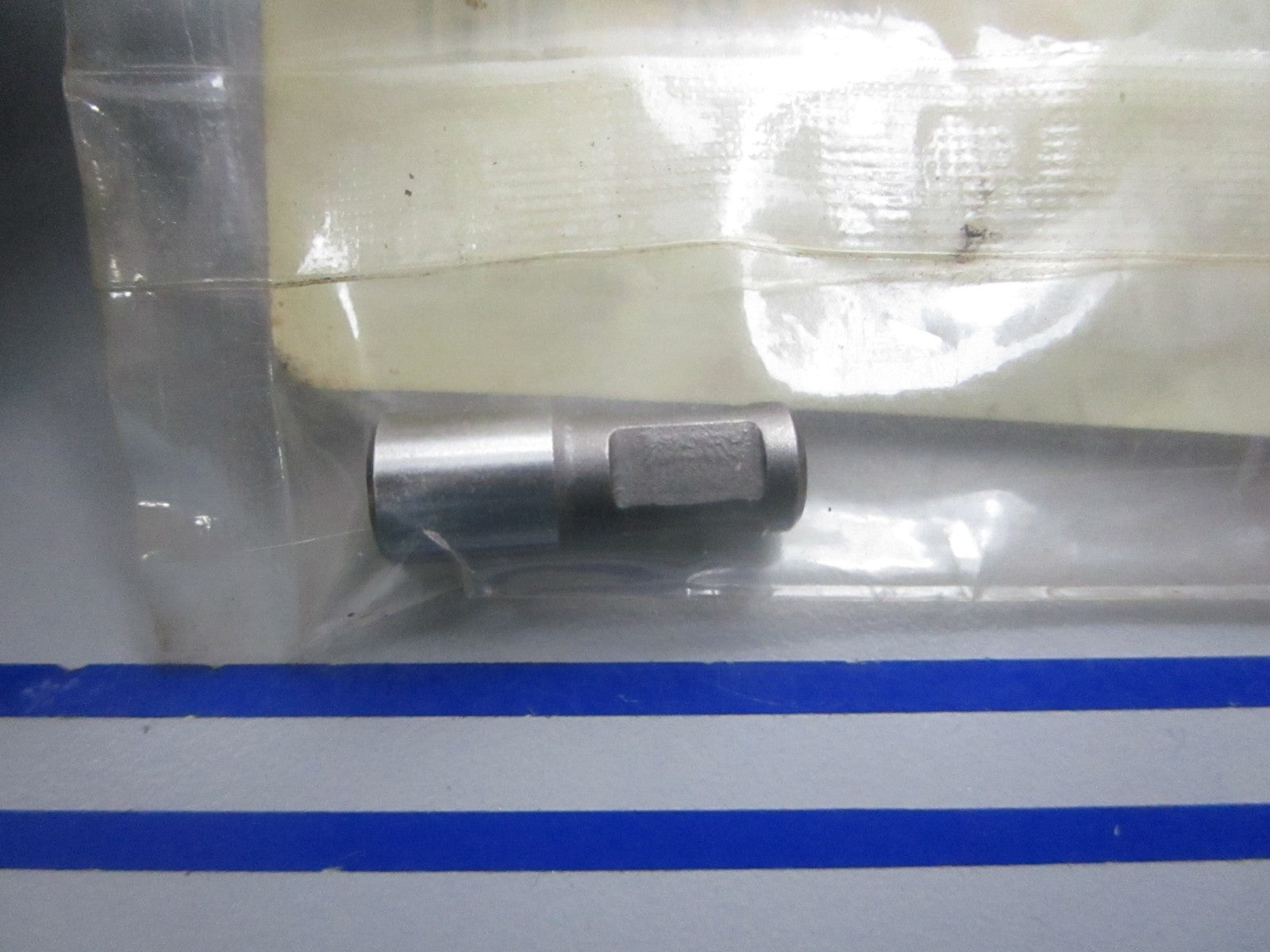 NEW OEM 8K4-47577-00-00 Yamaha Connector 0810