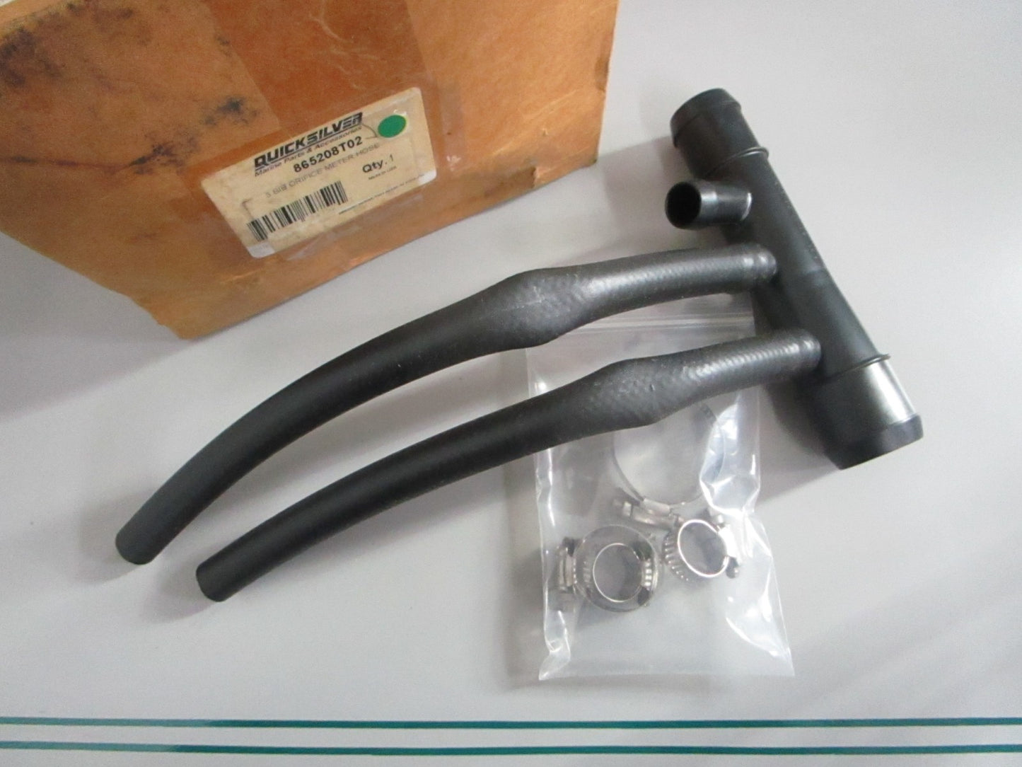 NEW OEM 865208T02 Mercury Quicksilver 3 Bib Orifice Meter Hose 0820