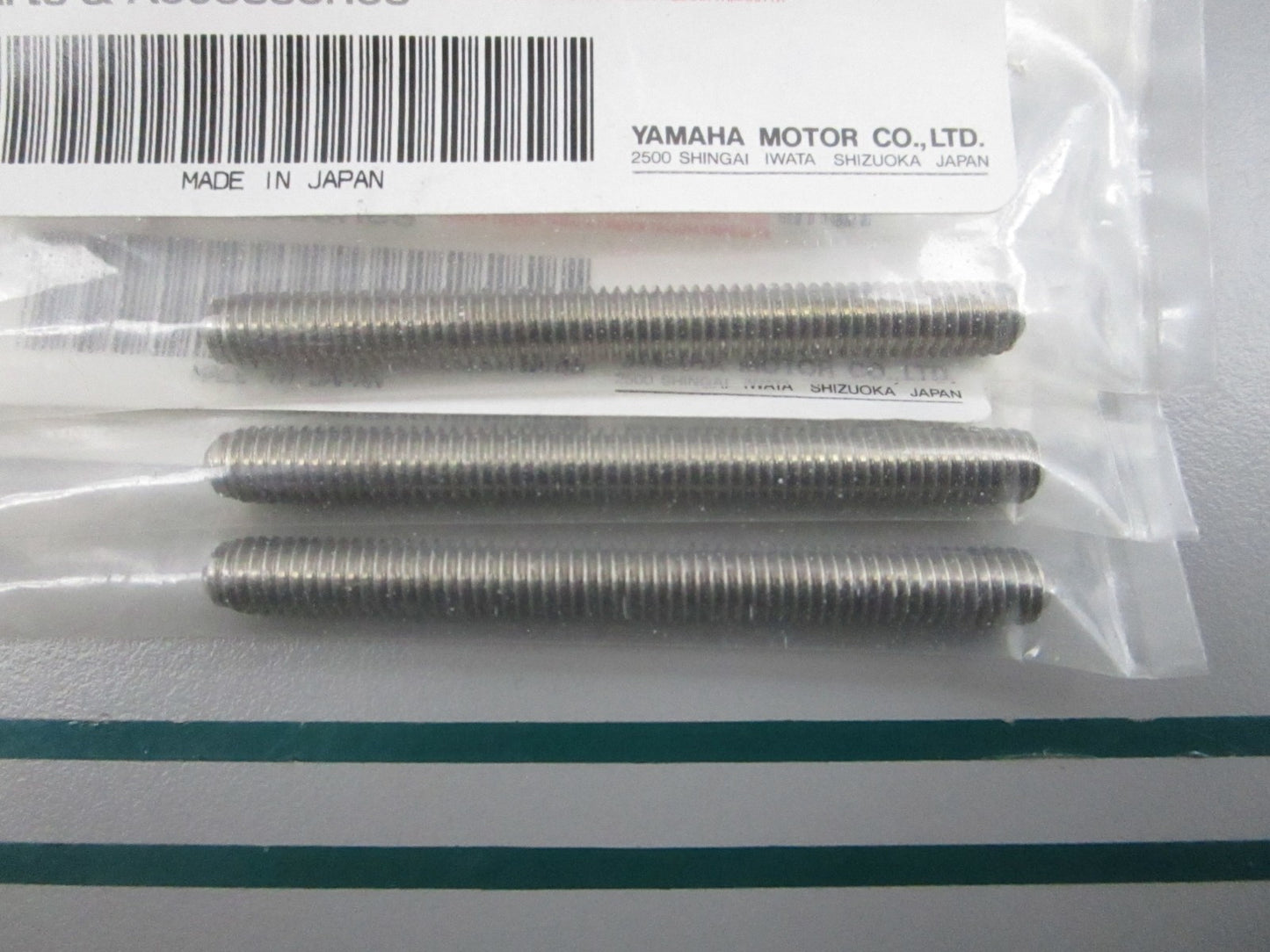 NEW OEM (LOT OF 3) EL8-48281-00-00 Yamaha Screw 0810