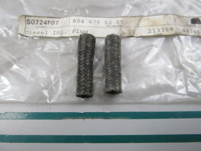 NEW OEM (LOT OF 2) 6040700255 Mercedes-Benz Terminal Stud 0810