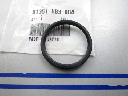 NEW OEM 91351-HB3-004 Honda Seal Ring 0810