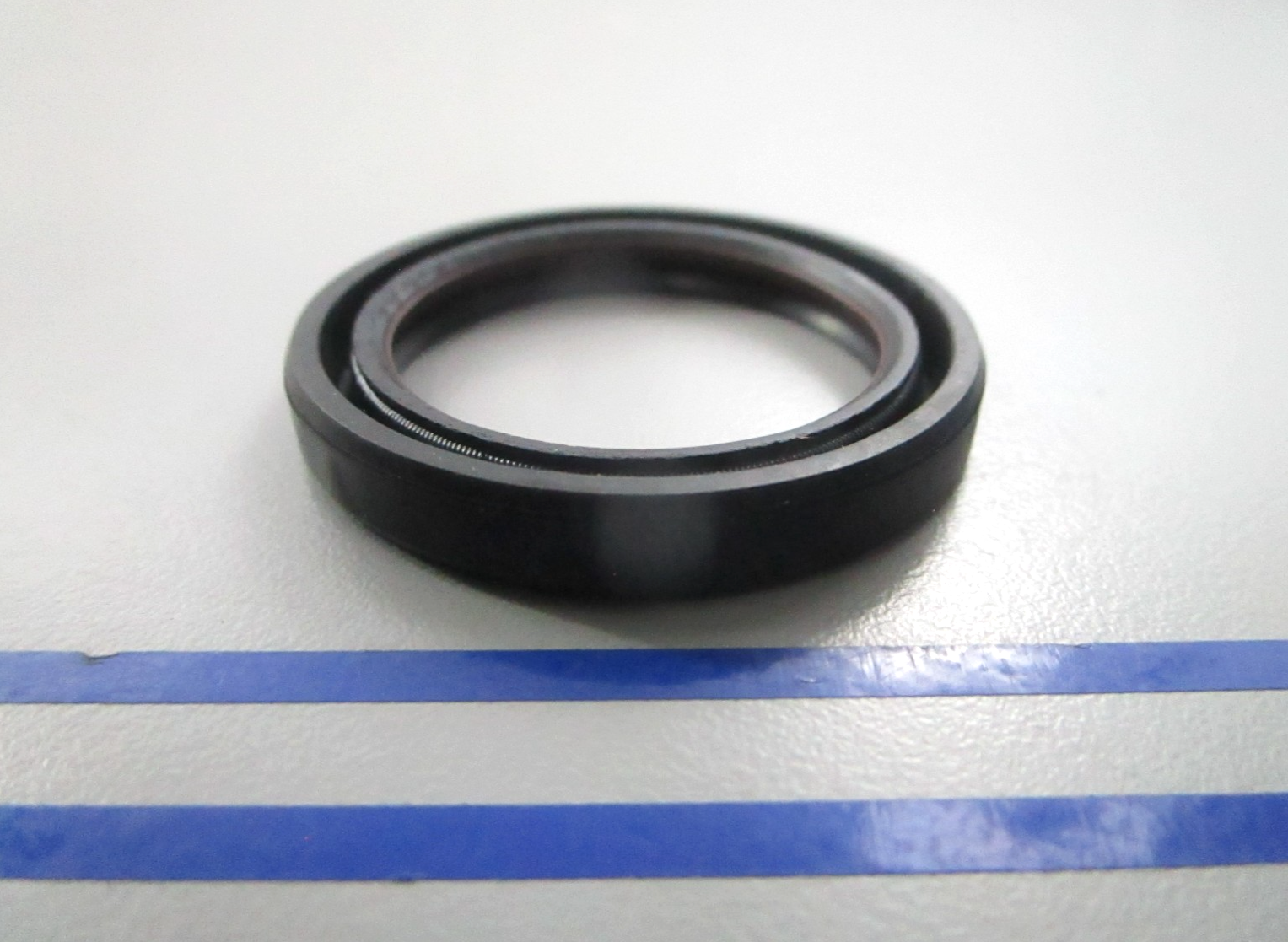 NEW OEM Mercury Quicksilver 26-82249M Oil Seal 0810