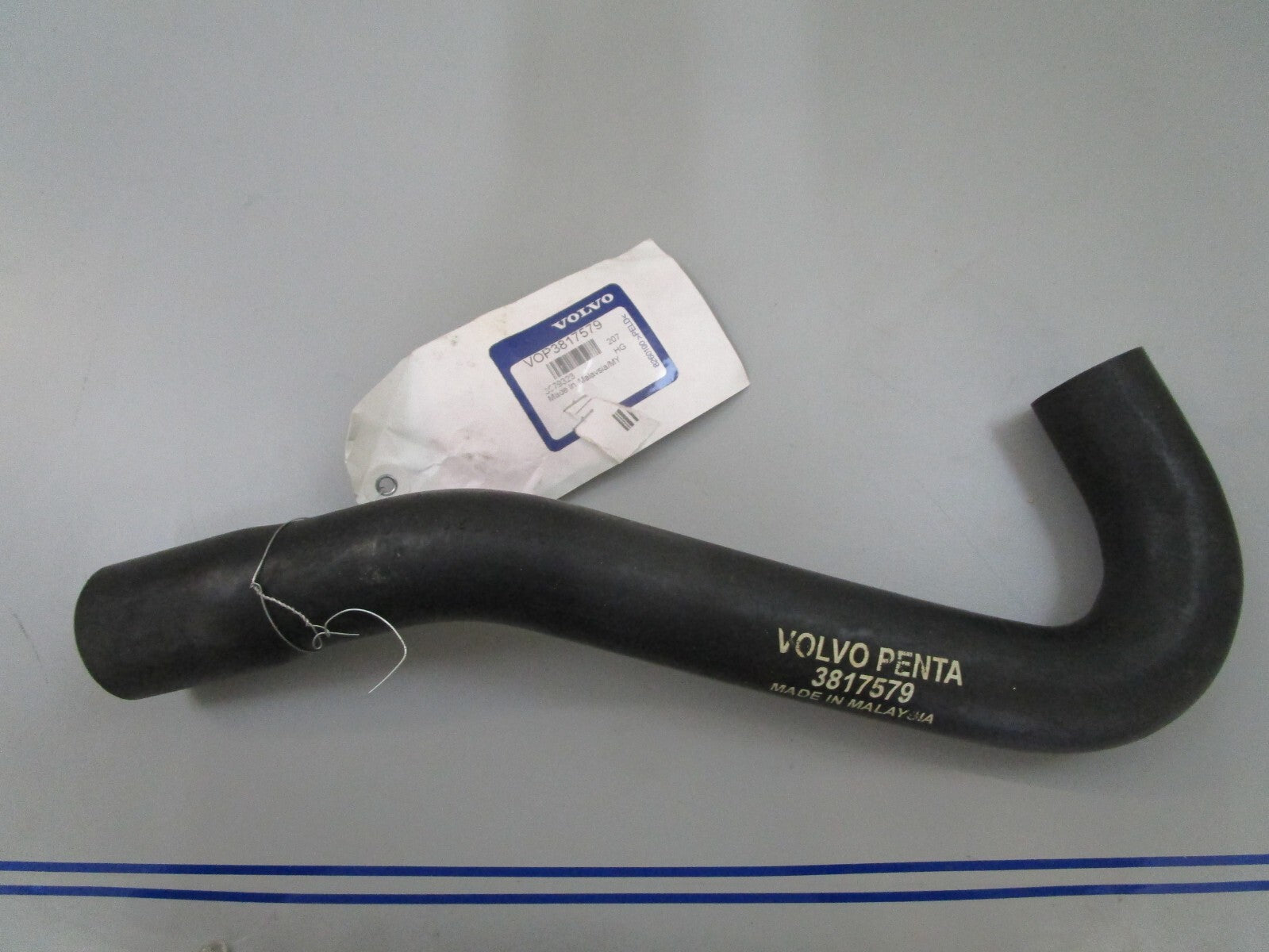*NEW OEM* 0810 Volvo Penta Hose 3817579