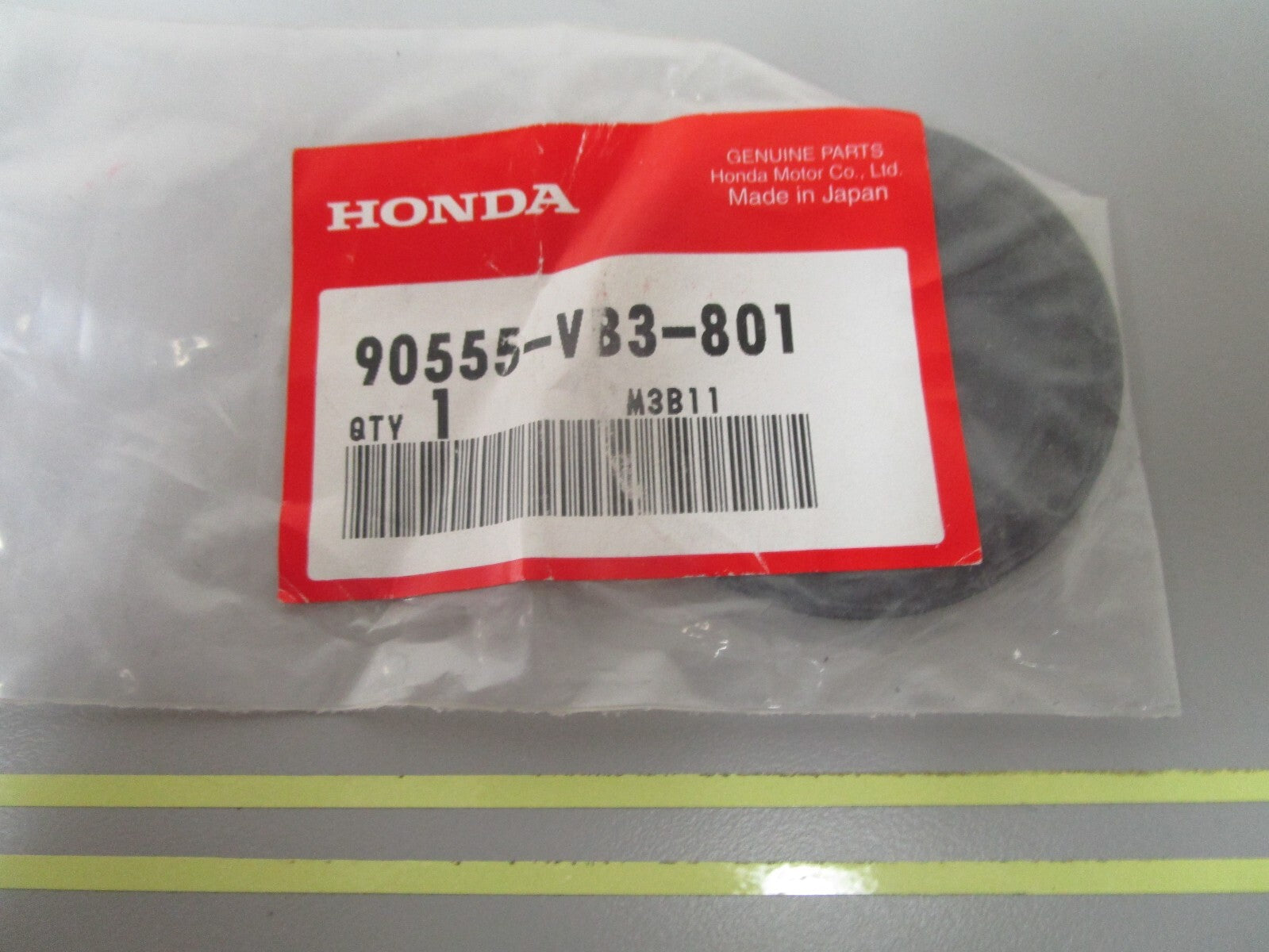 *NEW OEM* 0810 Honda Rear Wheel Seal 90555-VB3-801