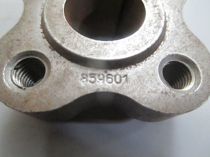 *NEW OEM* 0820 Volvo Penta Hub Assy 859601