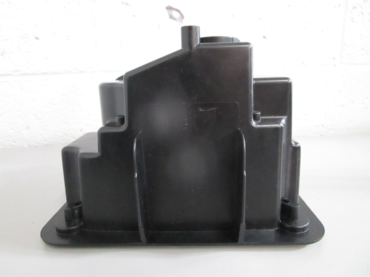 NEW OEM W10765378 Whirlpool Refrigeretor Bracket 0820