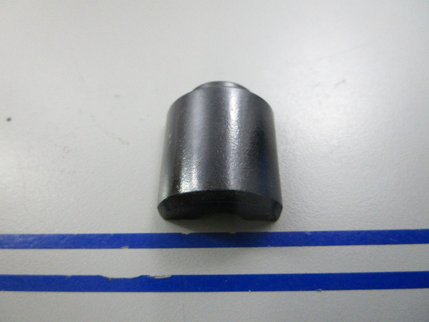 NEW OEM 312856 0312856 OMC Johnson Evinrude Friction Cylinder 0810