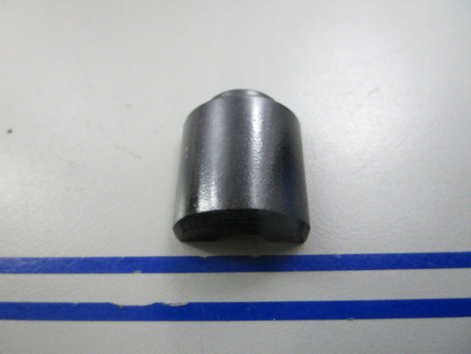 NEW OEM 312856 0312856 OMC Johnson Evinrude Friction Cylinder 0810