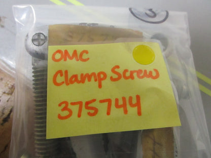*NEW OEM* 0750 OMC Johnson Evinrude CLAMP SCREW 375744 0375744