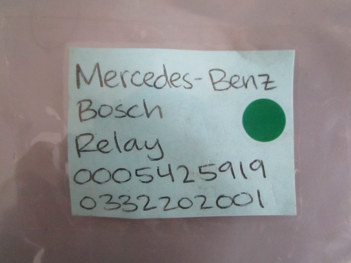 NEW OEM 0005425919 0332202001 Mercedes-Benz Relay 0820