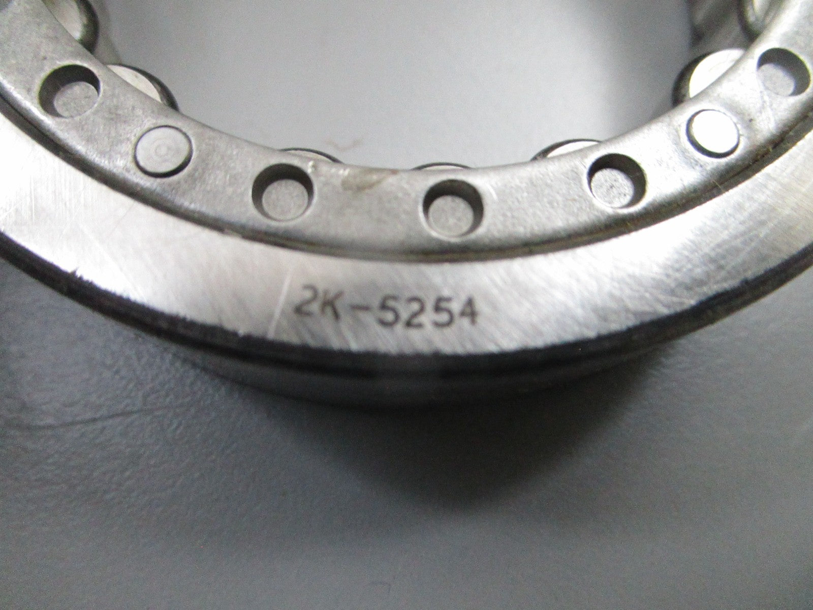 *NEW OEM* 0810 CAT Roller A 2K-5254