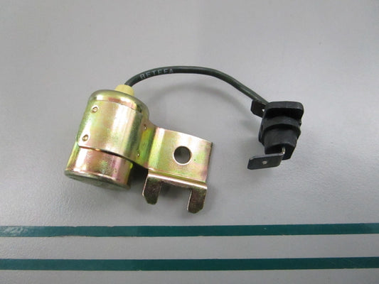 NEW OEM 841262 Volvo Penta Capacitor 0810