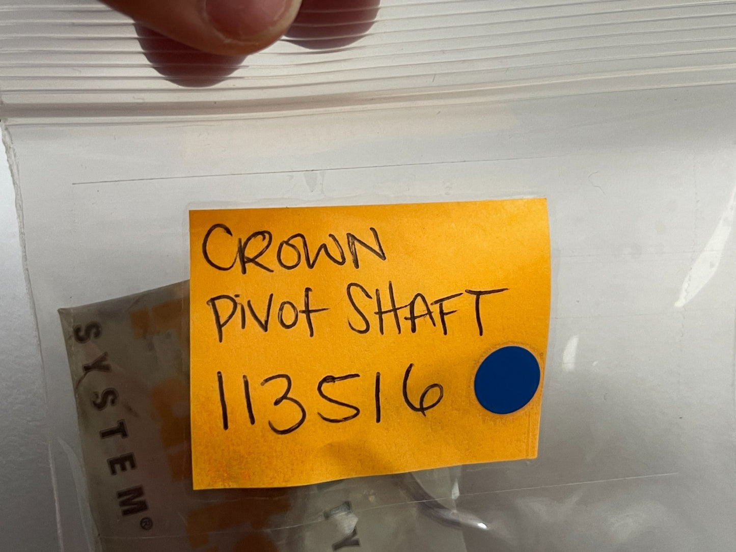 *NEW OEM* 0720 Crown Pivot Shaft 113516