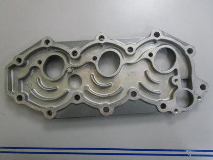 *NEW OEM* 0820 Suzuki Cylinder Head Cover 11161-95D00-0ED