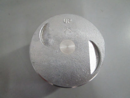 *NEW OEM* 0820 Yamaha Piston 65W-11635-00-00