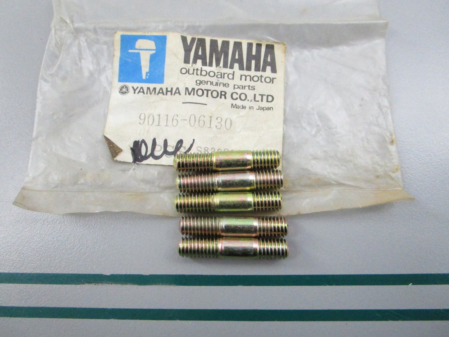 NEW OEM (LOT OF 5) 90116-06130-00 Yamaha Bolt Stud 0810