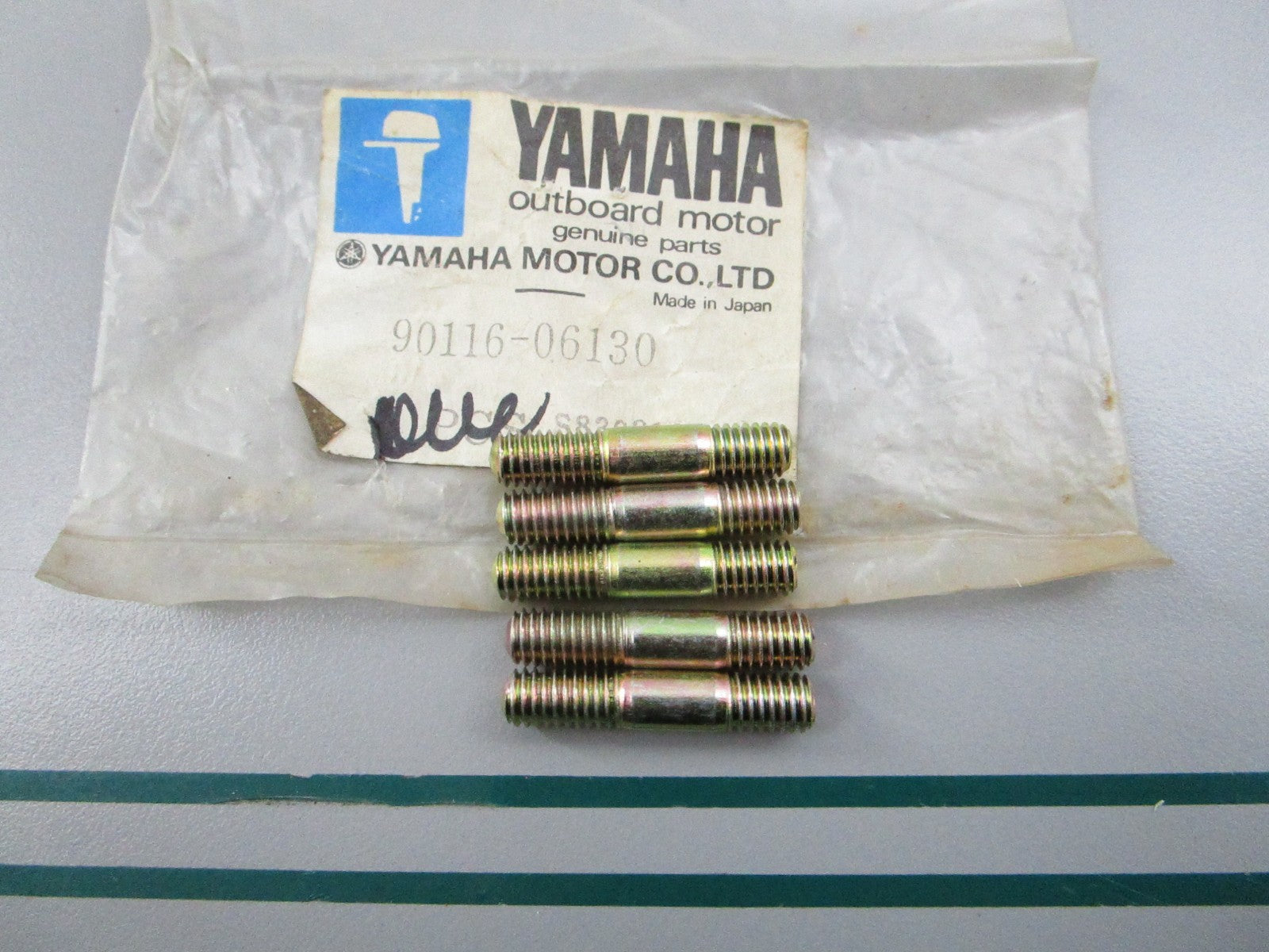 NEW OEM (LOT OF 5) 90116-06130-00 Yamaha Bolt Stud 0810
