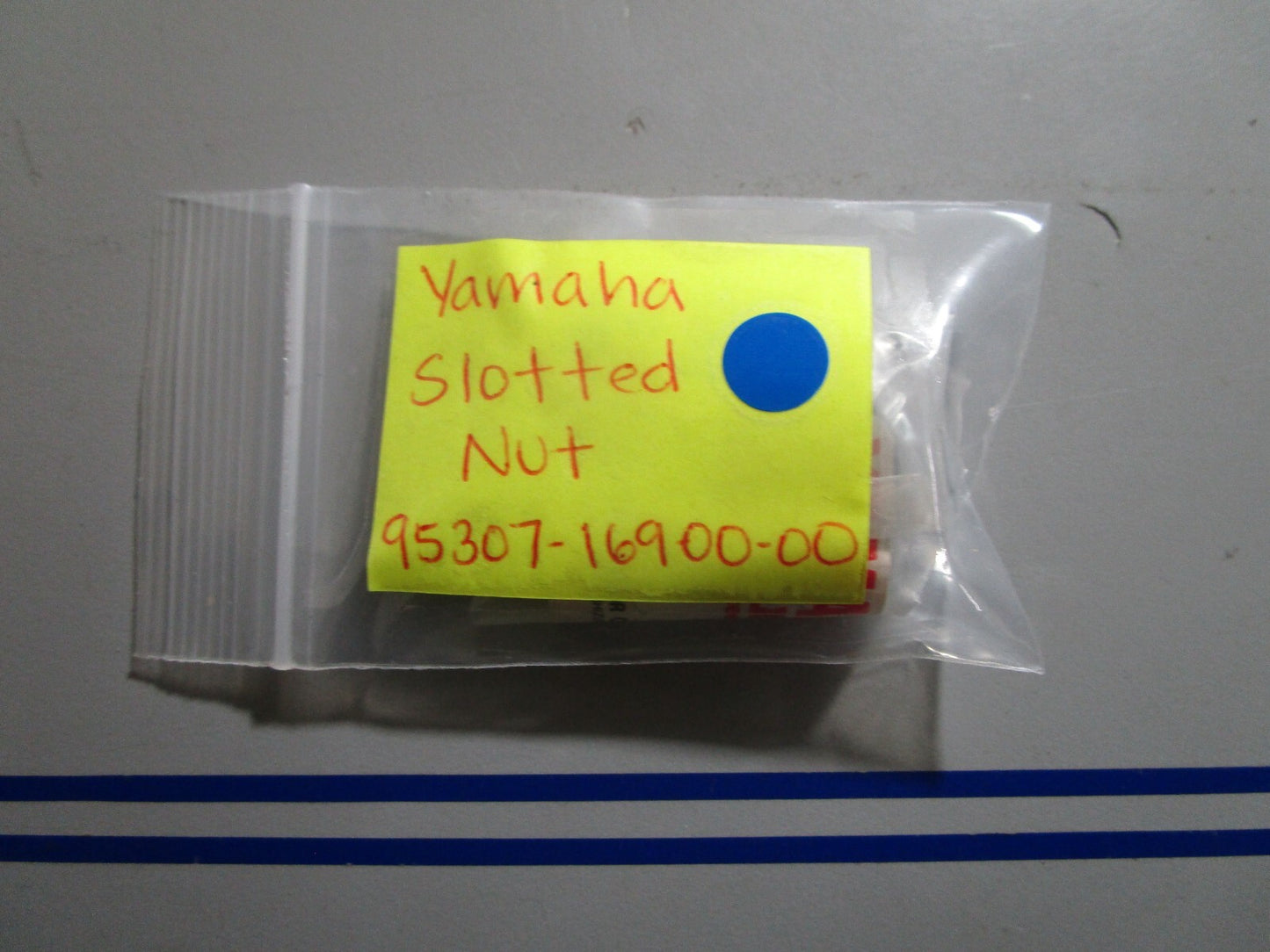 *NEW OEM* 0810 Yamaha Slotted Nut 95307-16900-00