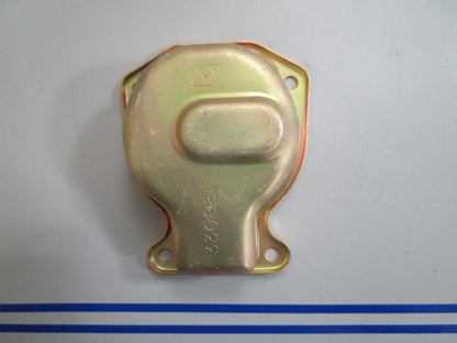 *NEW OEM* 0820 OMC Johnson Evinrude Float Chamber 330881 0330881
