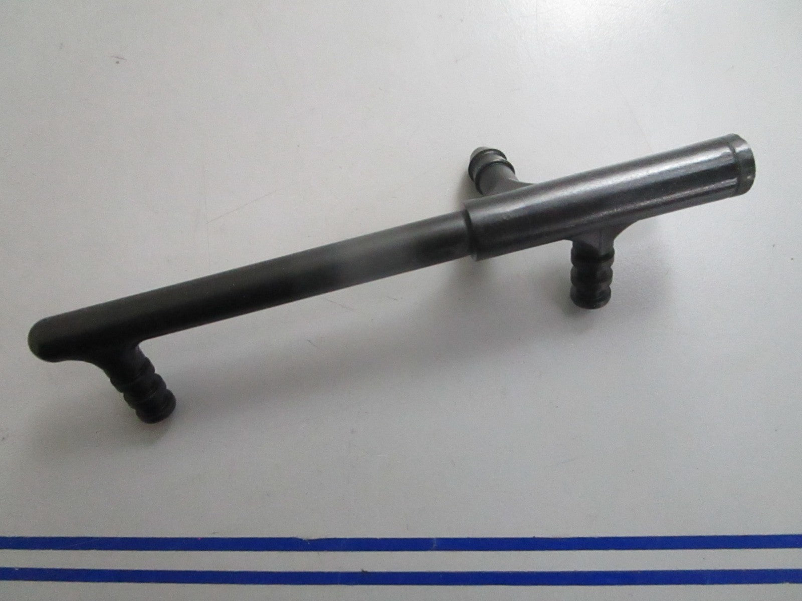 *NEW OEM* 0820 OMC Johnson Evinrude Fuel Manifold Assy 436211 0436211