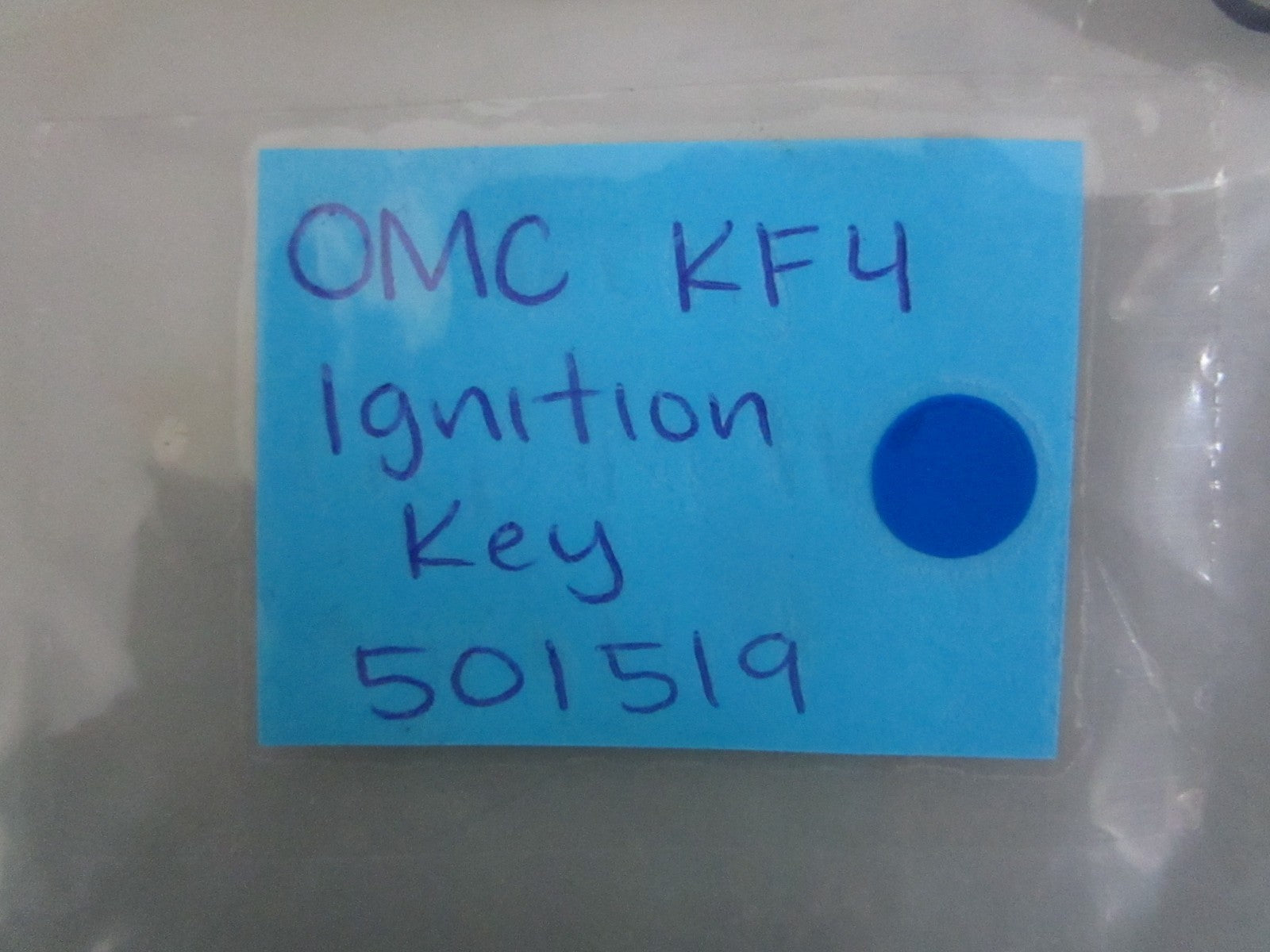 NEW OEM 501519 0501519 OMC Johnson Evinrude KF4 Ignition Key 0820