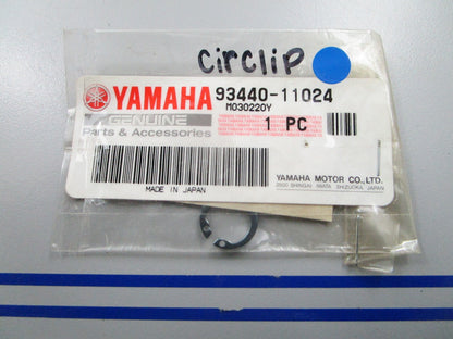 *NEW OEM* 0810 Yamaha Circlip 93440-11024